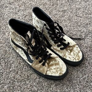 VANS Off the Wall Velvet Sk8-Hi Top Sneaker Gold and Black Men's 8 Women's 9.5